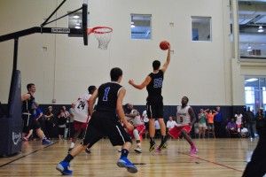 Basketball NCAA Midwest Tournament