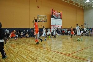 Basketball NCAA Midwest Tournament